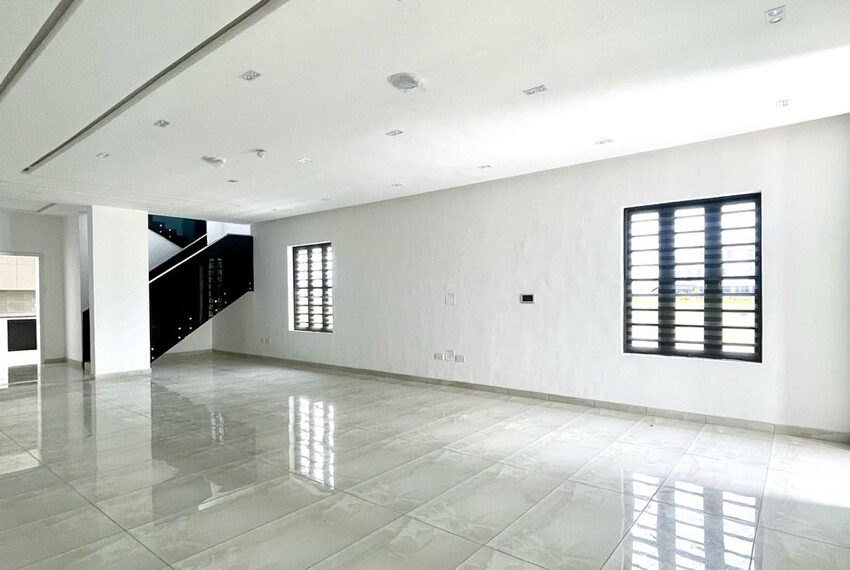 House for sale in Ikate Elegushi