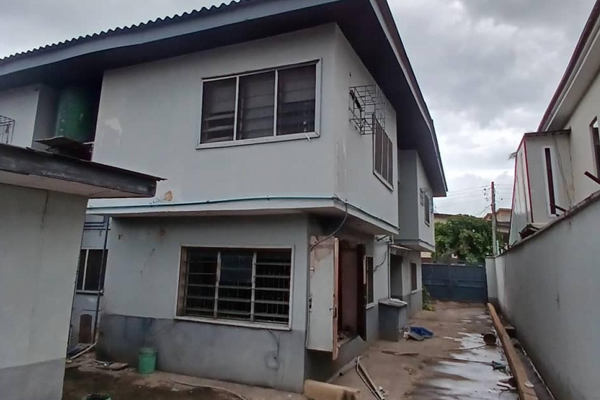 House for sale in Ilupeju